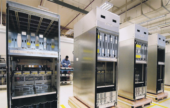 eb18_HPserver_02a.jpg
