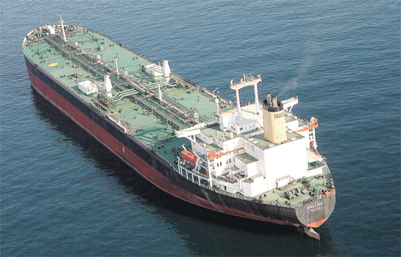 eb06_OilTanker_11.jpg