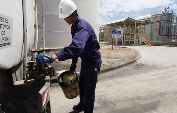 oil-supplier-reuters.jpg