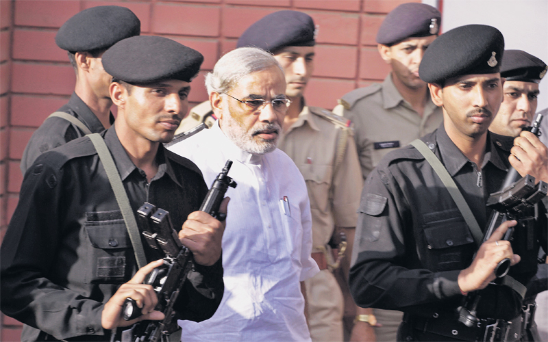 eb34_narendramodi_28.jpg