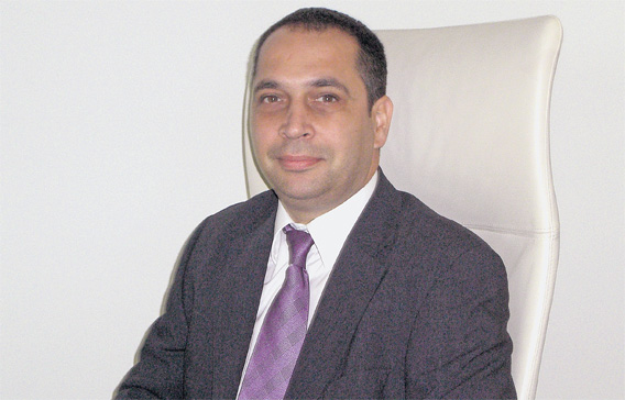 eb06_erichasham_13.jpg