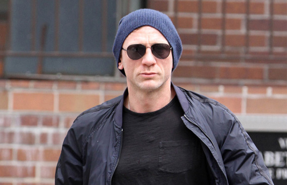 Daniel Craig