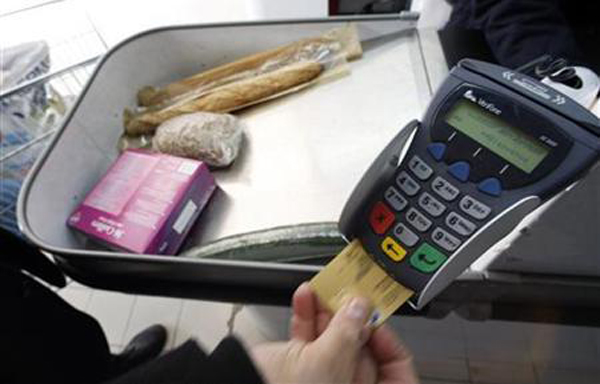 CREDITCARD(REUTERS)
