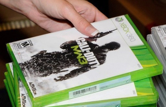 "Call of Duty: Modern Warfare 3," the latest installment of the blockbuster videogame franchise, blew away sales records on its first day to become the highest-grossing entertainment launch ever, publisher Activision. (AFP)