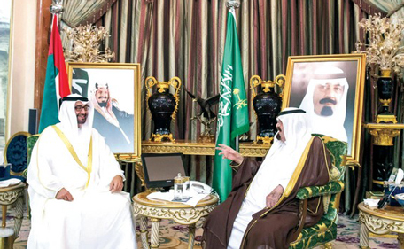 Mohammed bin Zayez with King Abdullah
