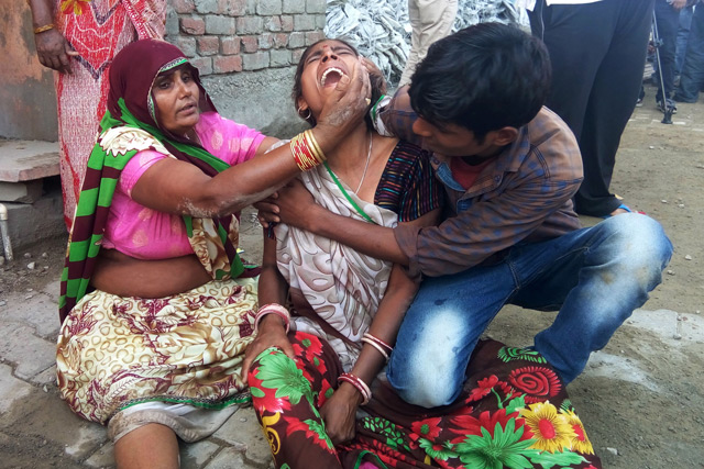 indian wedding woman cries