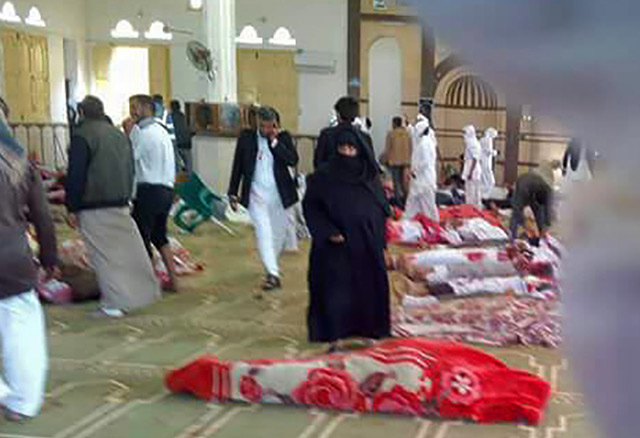Egyptians gather