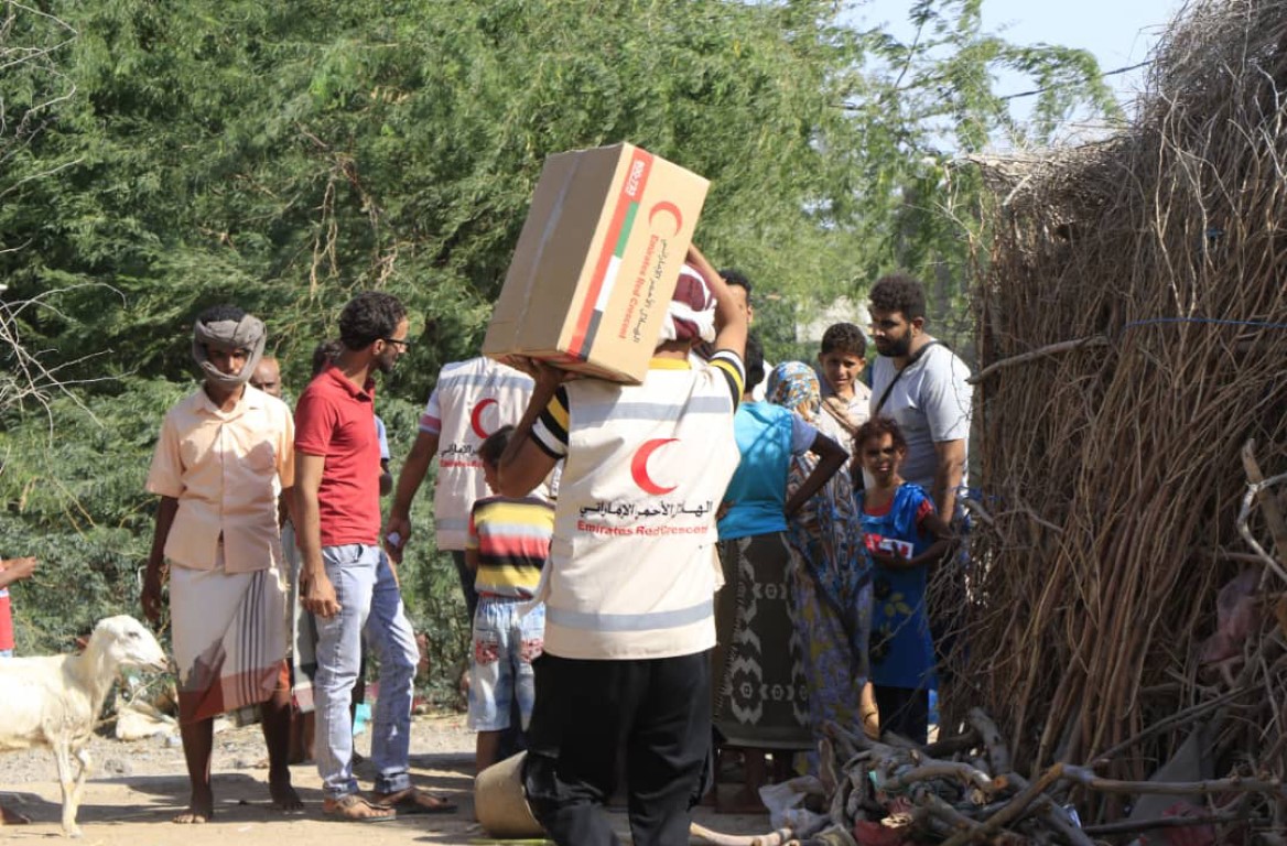 UAE provides urgent food aid, medicines to families in Al Mocha, Yemen