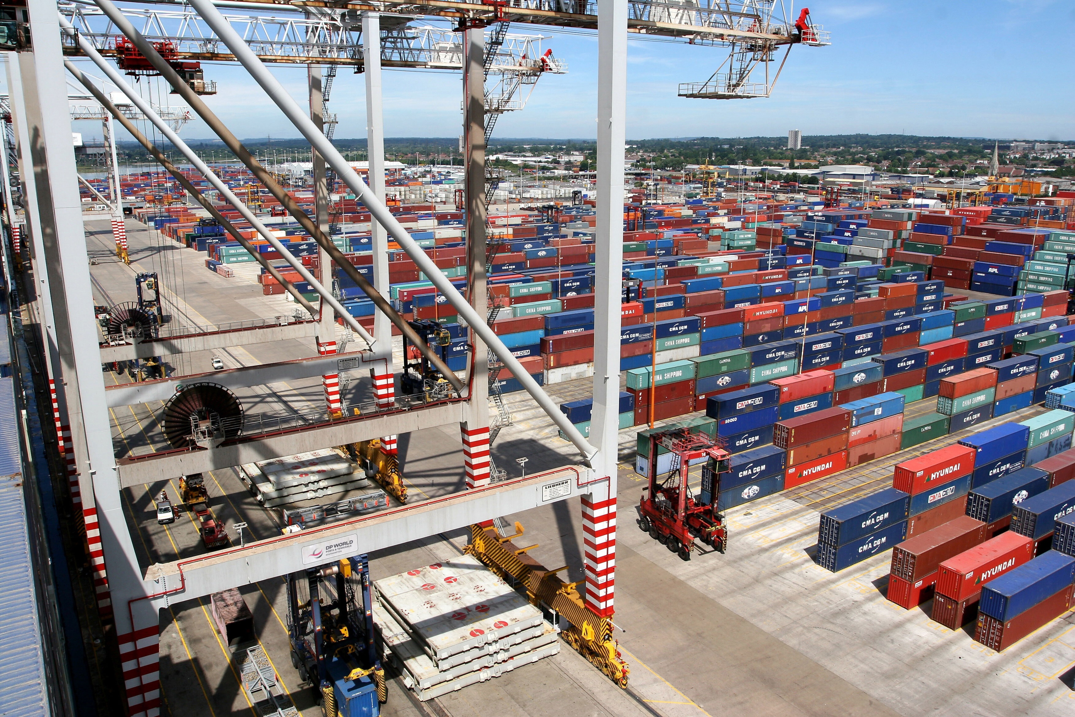 DP World announces greenest-ever year at Southampton