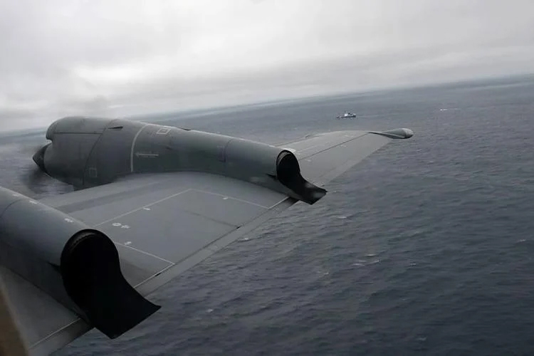 Missing Titanic sub hours from running out of air as search intensifies