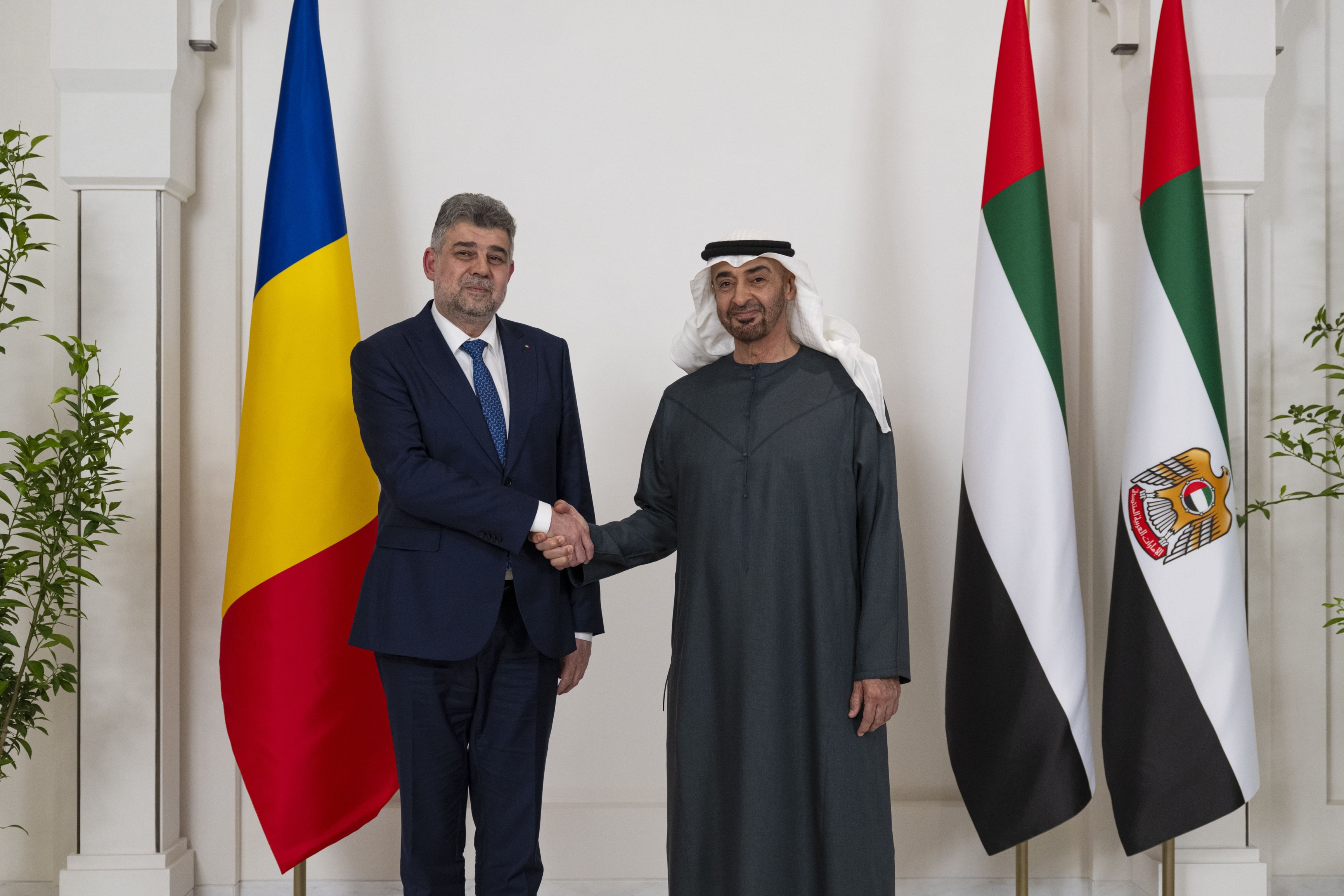 UAE President and Prime Minister of Romania discuss bilateral relations, witness exchange of two mem