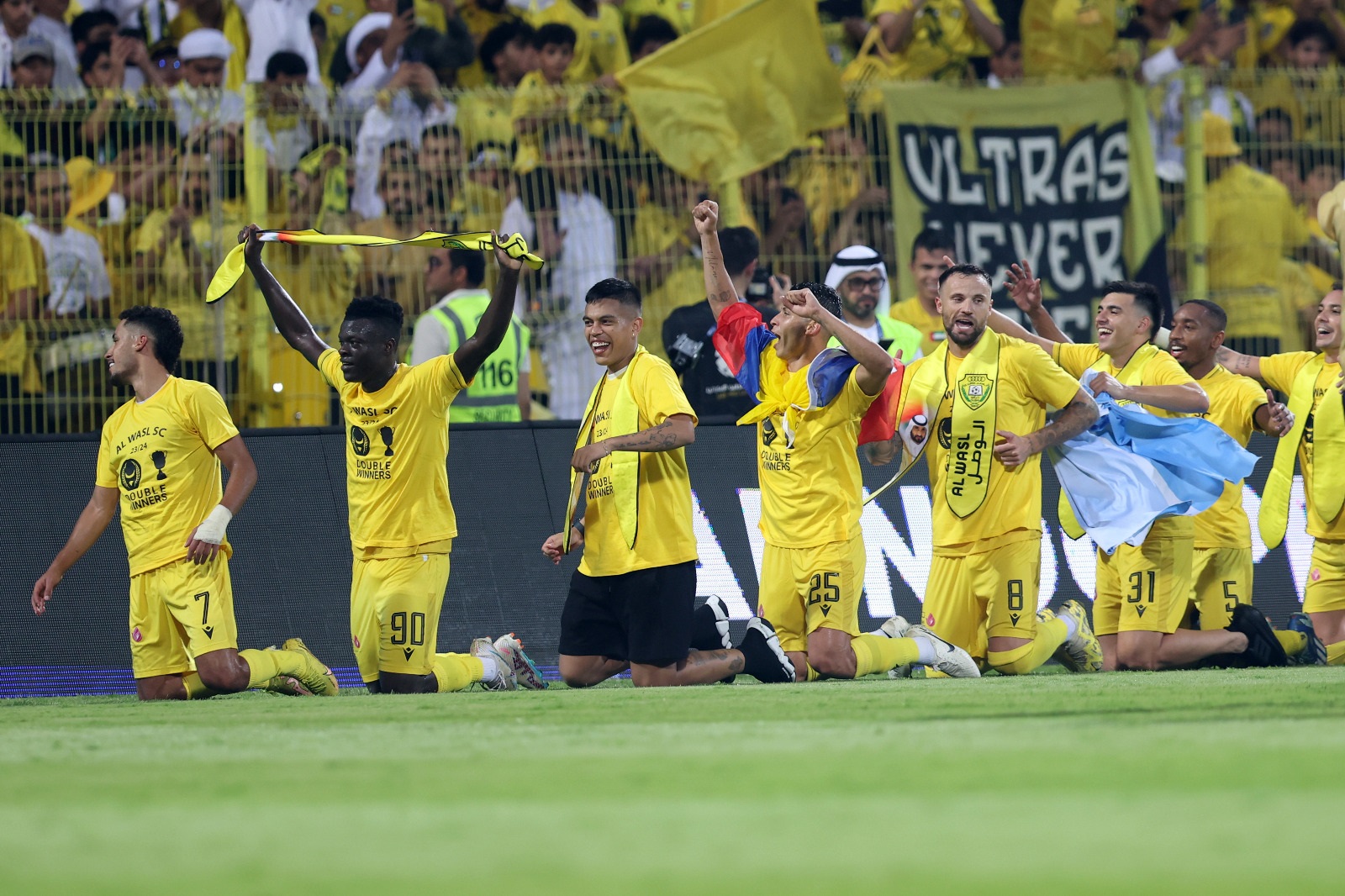 Hamdan bin Mubarak congratulates Al Wasl on domestic double