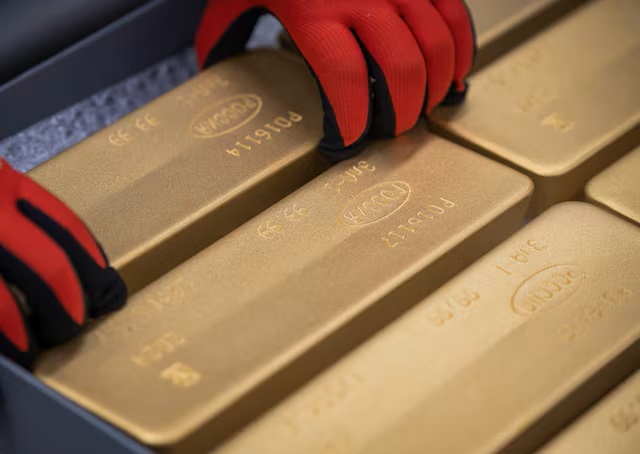 Gold jumps to 11-week peak amid Trump policy uncertainty, soft dollar