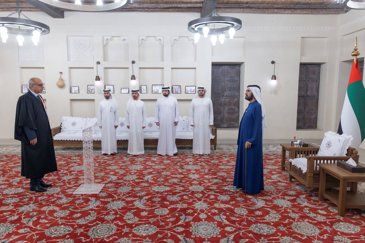 Mohammed bin Rashid presides over swearing-in ceremony of eight new judges at Dubai Courts