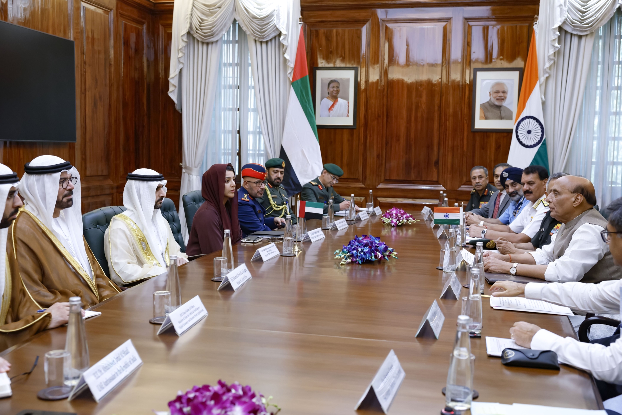 Hamdan bin Mohammed meets with India’s Defence Minister